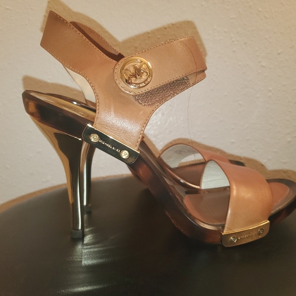 Michael Kors Marble Leather Heels Sandals 7 - Picture 5 of 16